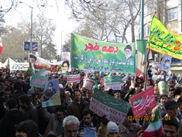 حضور پر شور وانقلابی پرسنل مجتمع فولاد ویان در راهپیمایی 22 بهمن